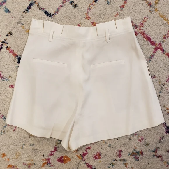 Alice + Olivia paperbag short - Picture 3 of 3